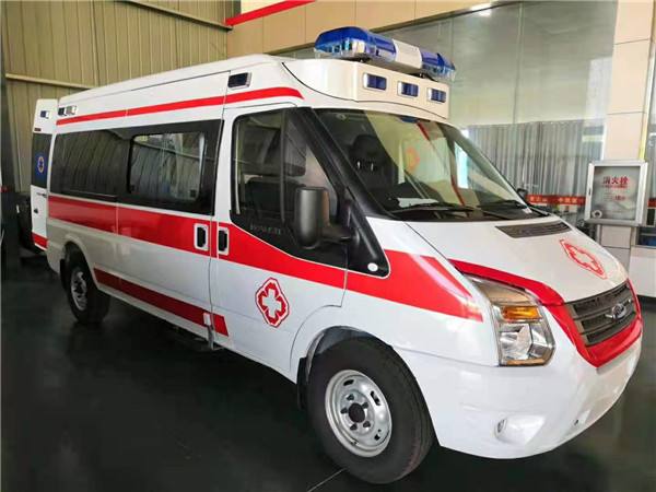 新密市福特V362救护车